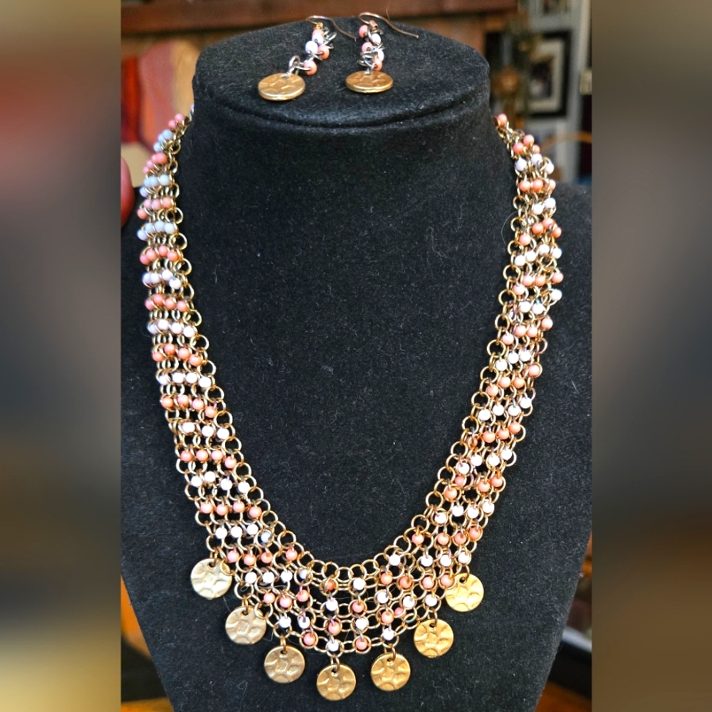 Handmade beaded peach & white statement necklace earrings set - Picture 1 of 8